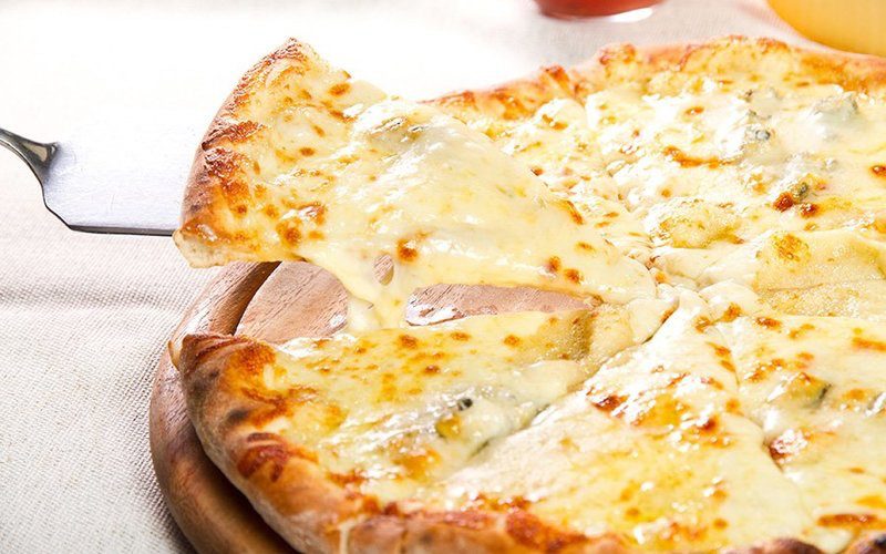 Quattro Villa — 4 fromages