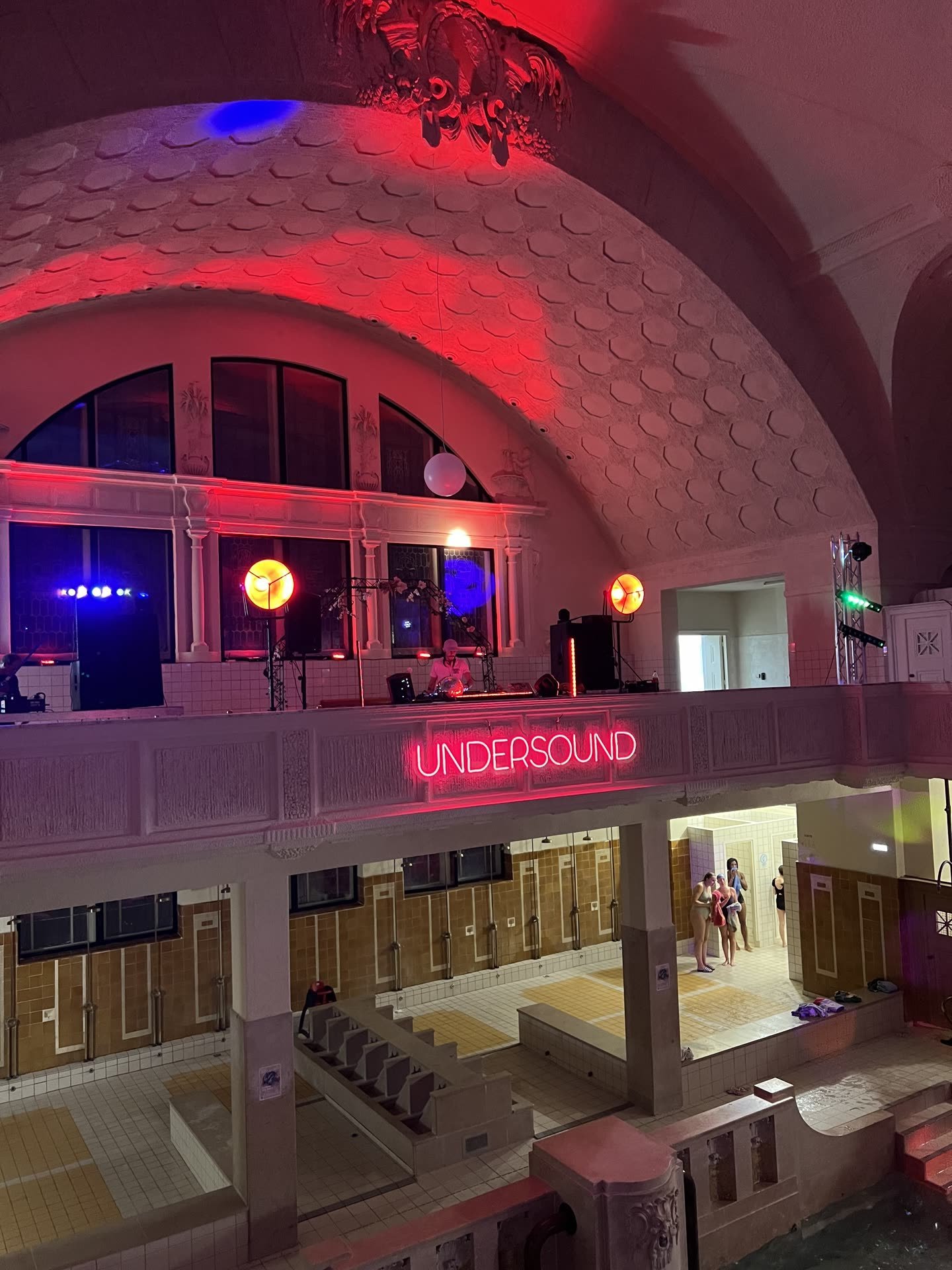 Les Bains Municipaux — cachet historique, Strasbourg